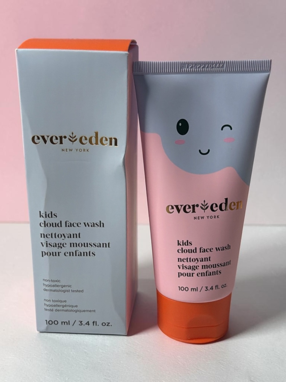 Evereden Kids Cloud Face Wash – Pink & Gray